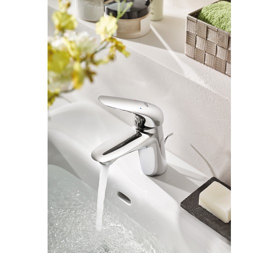 Смеситель для раковины Grohe Eurostyle 2015 Solid 23707003 с донным клапаном