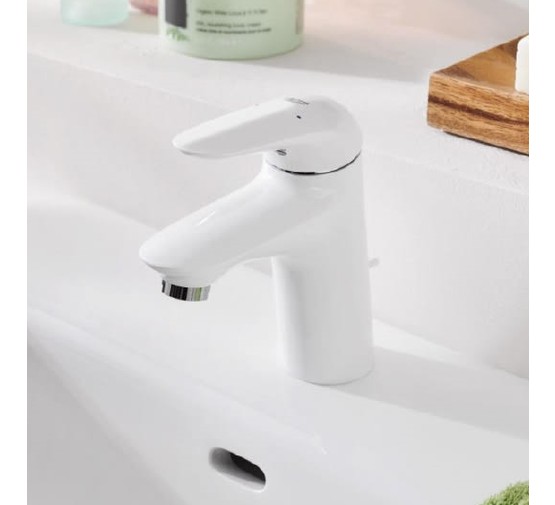 Смеситель для раковины Grohe Eurostyle 2015 Solid 23709LS3 с донным клапаном