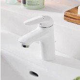 Смеситель для раковины Grohe Eurostyle 2015 Solid 23709LS3 с донным клапаном