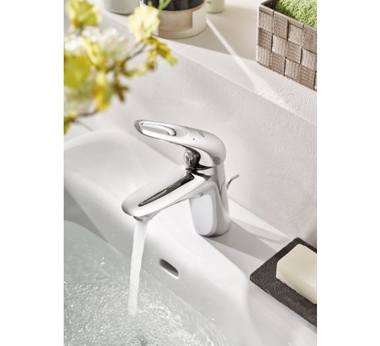 Смеситель для раковины Grohe Eurostyle New 33558003 с д/к