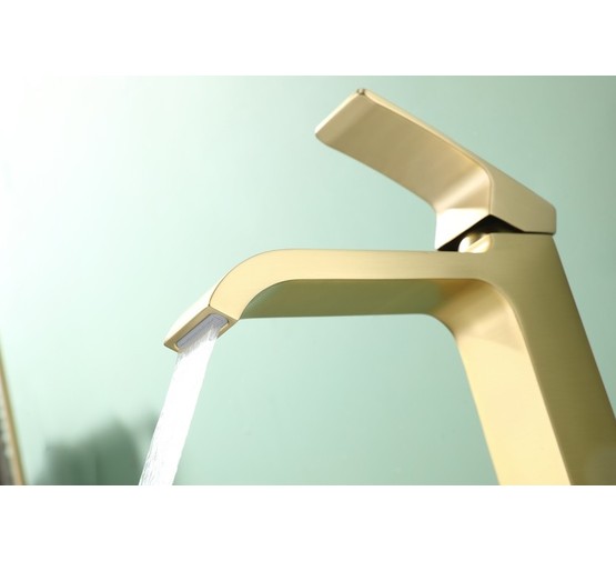 Смеситель для раковины Raglo R02.15 золото сатин