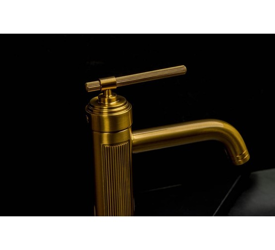 Смеситель для раковины Boheme Eterna бронза 